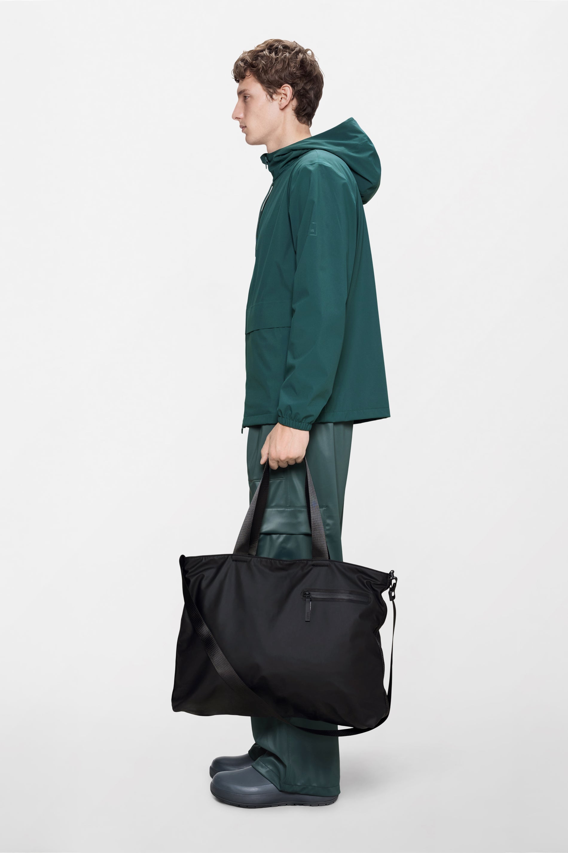 RAINS Dash Messenger Tote Bag Black 25L H38 x D14 x W50 cm Tote