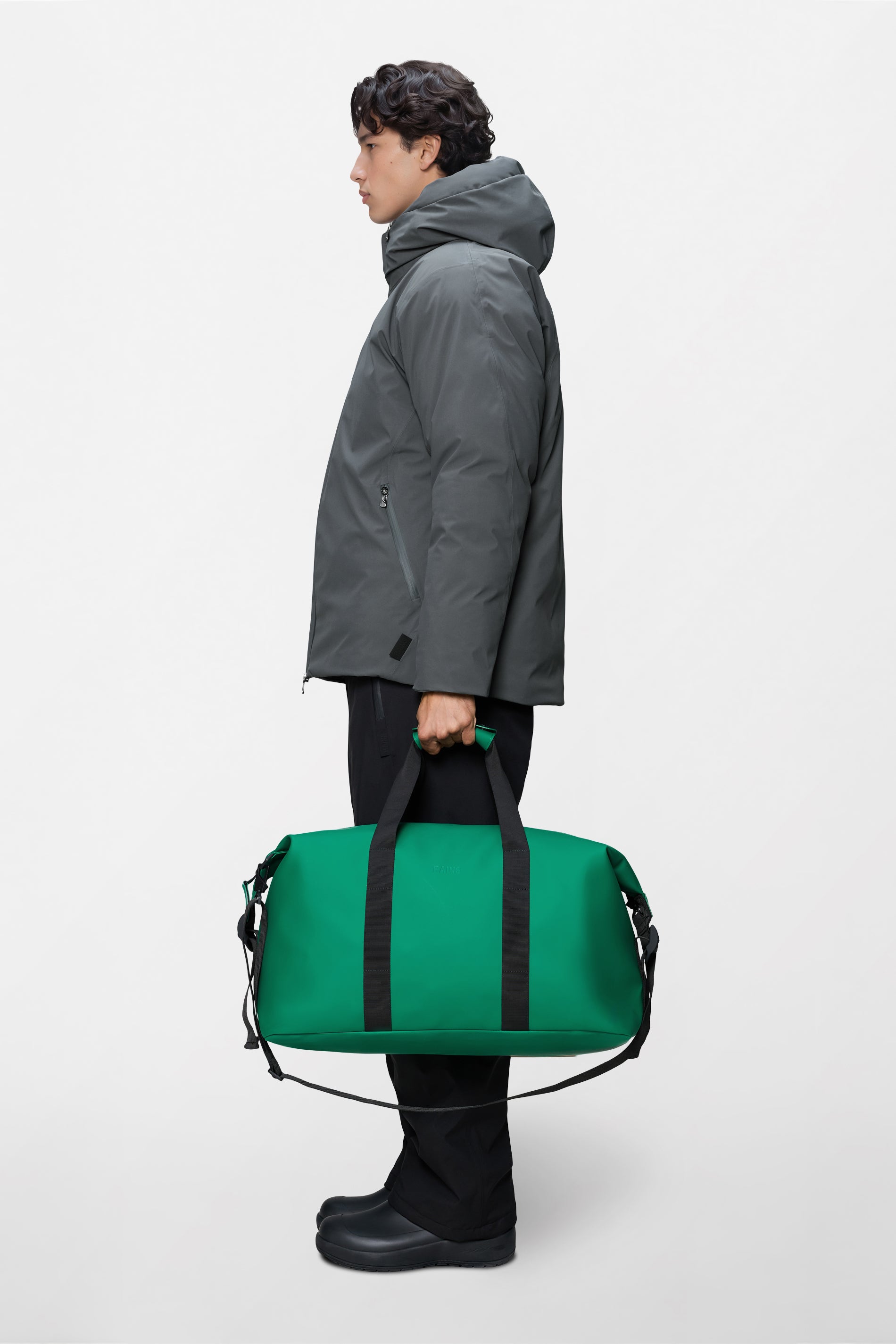 RAINS Hilo Weekend Bag Envy 36L H27 x D26 x W52 cm Weekender