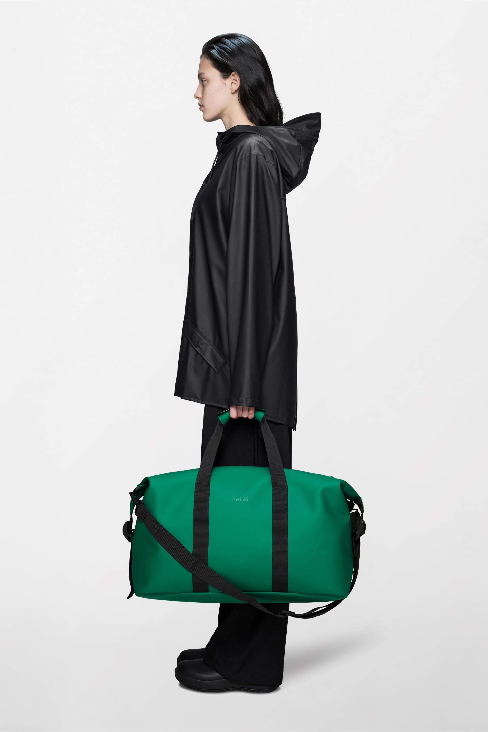 RAINS Hilo Weekend Bag Envy 36L H27 x D26 x W52 cm Weekender