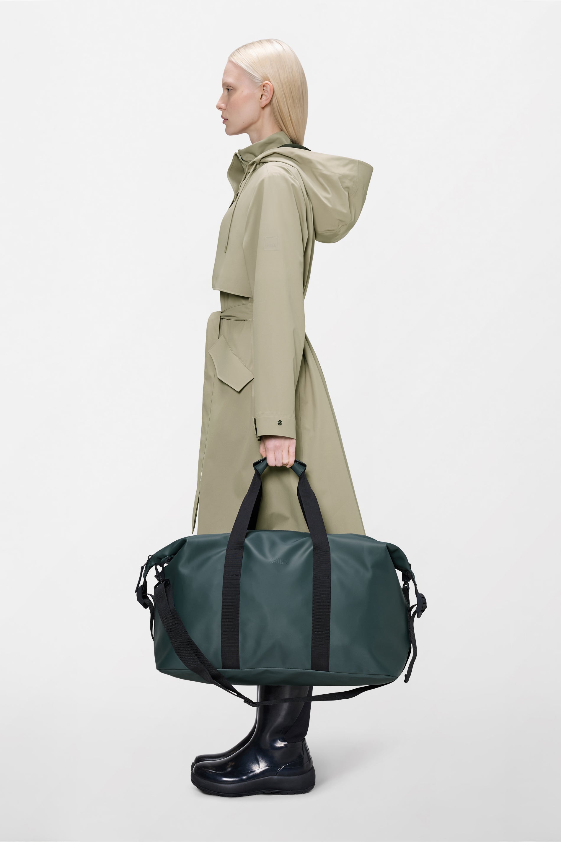 RAINS Hilo Weekend Bag Mystique 36L H27 x D26 x W52 cm Weekender
