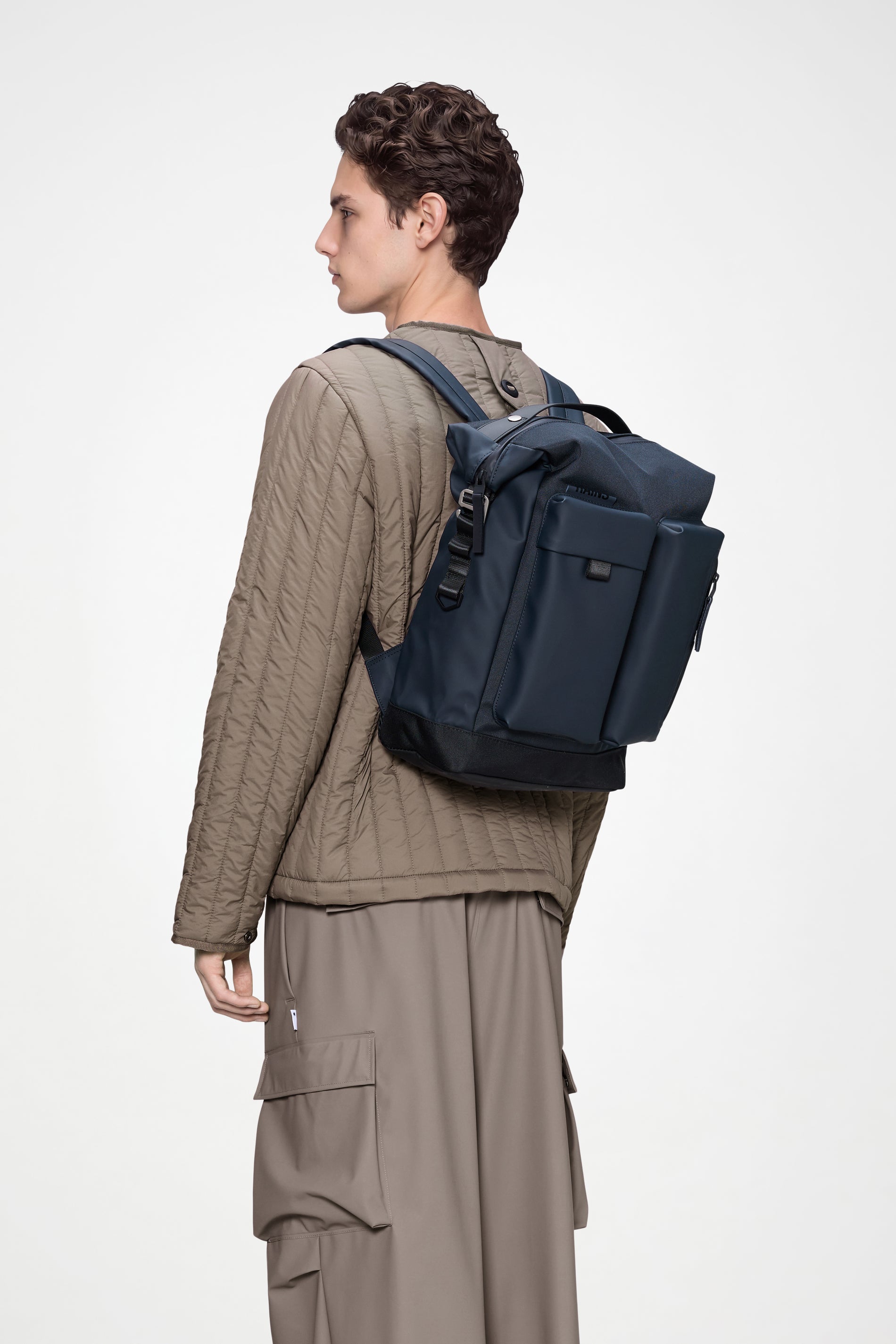 RAINS Otaru Backpack Navy 18.50L H42 x D14 x W30 cm Backpack