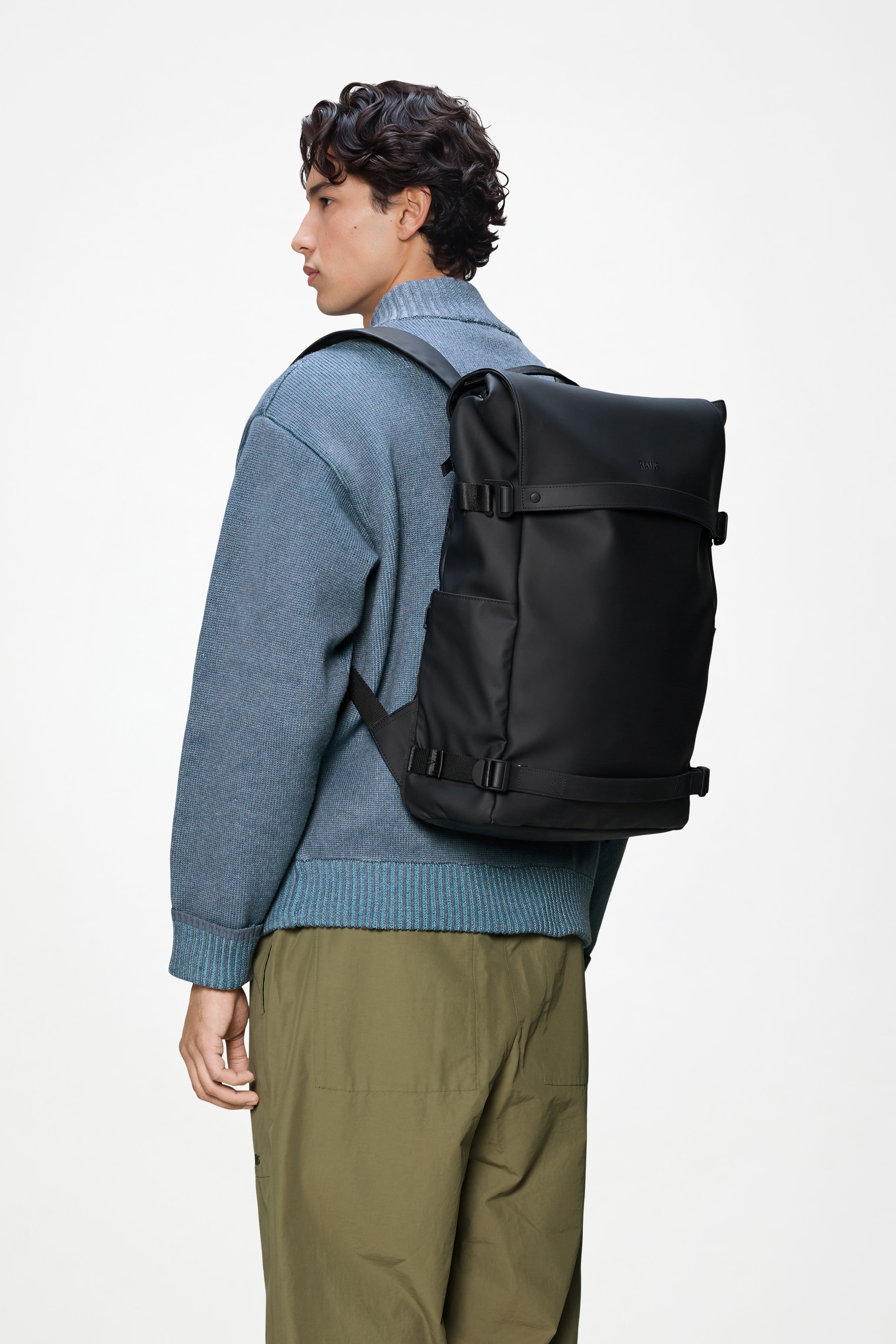 RAINS OTG Backpack Black 19L H46 x D12 x W32 cm Backpack