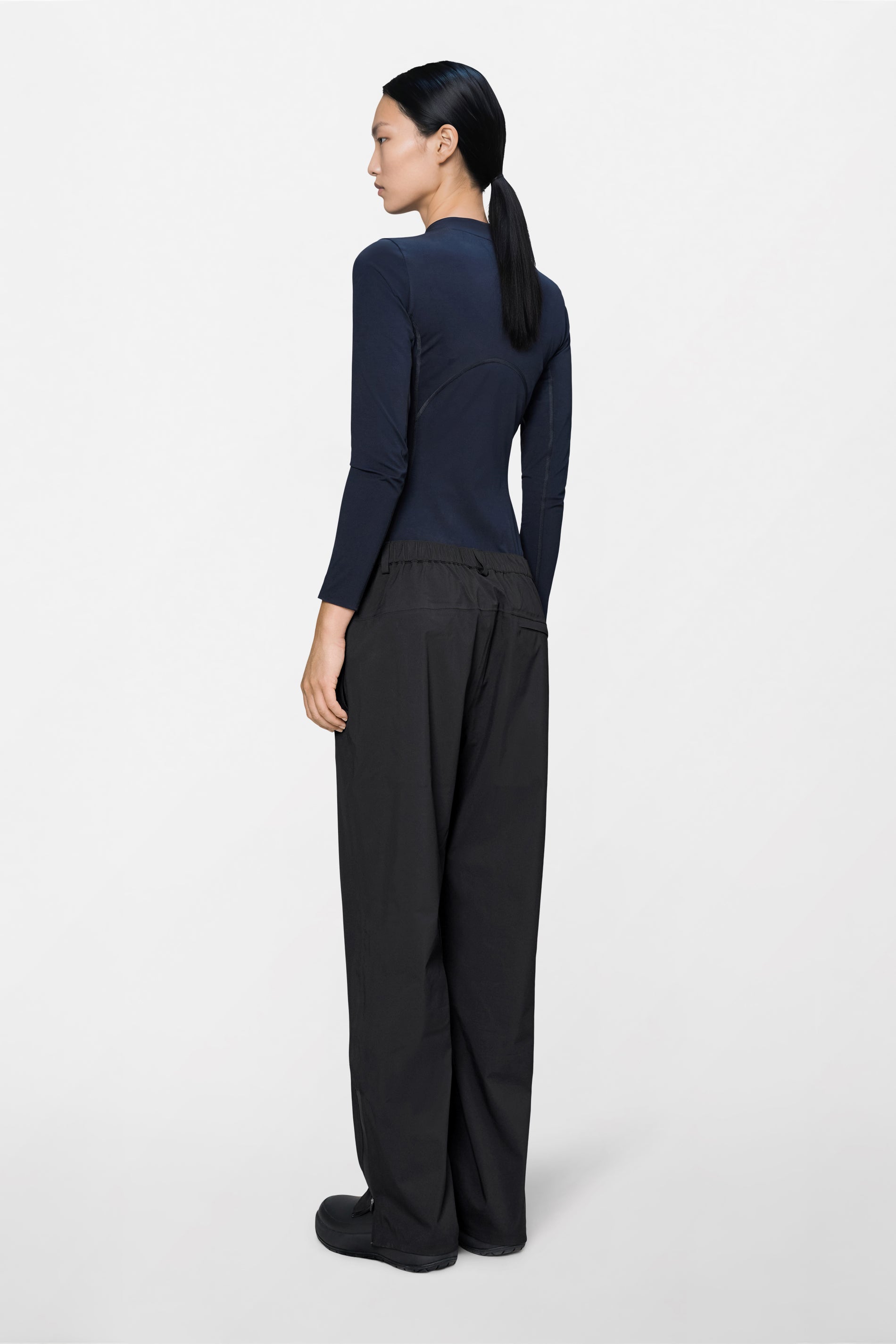 RAINS Suva Hardshell Pants Regular Black Pants