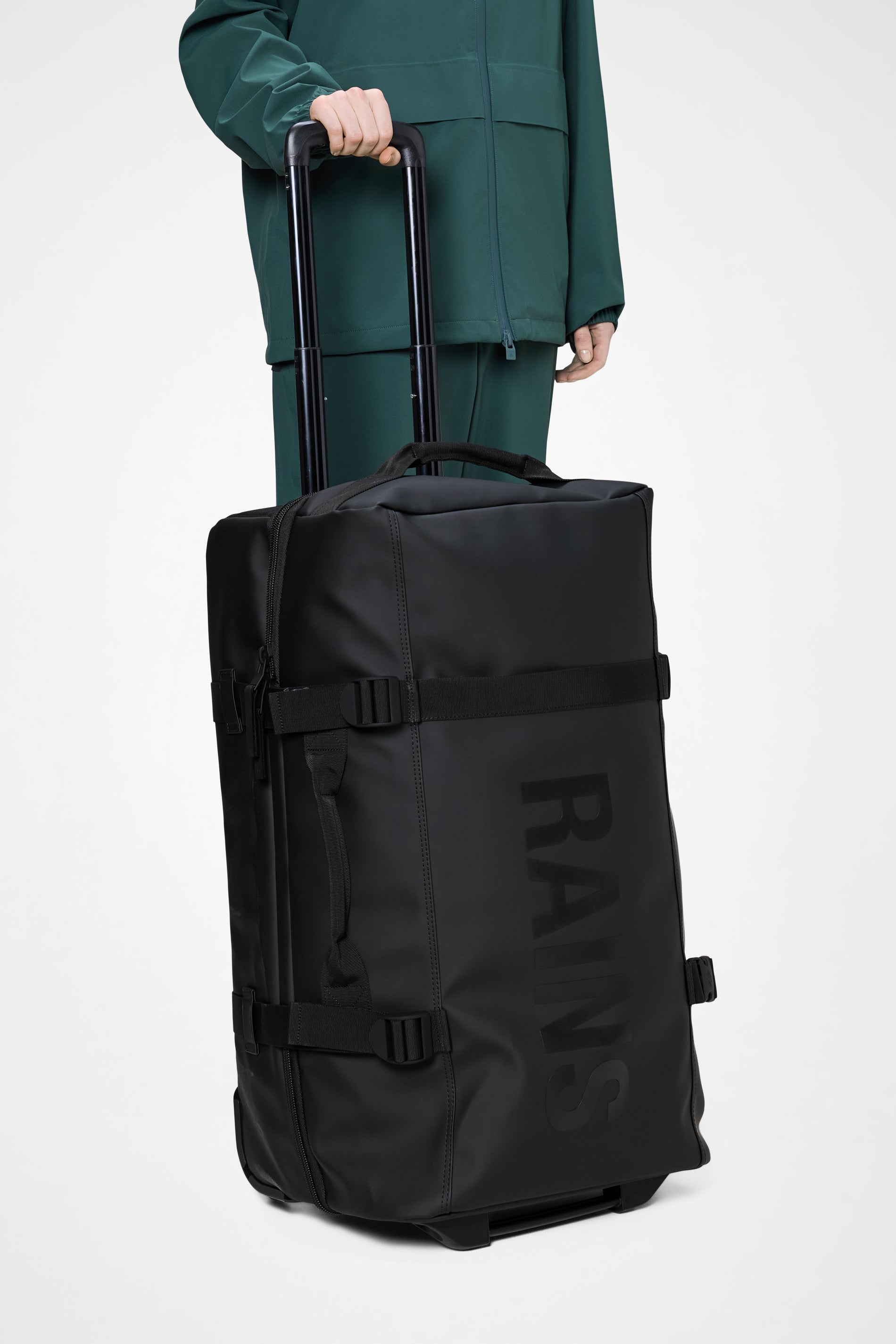 RAINS Texel Check-in Bag Black 76L H66 x D31 x W38 cm Suitcase